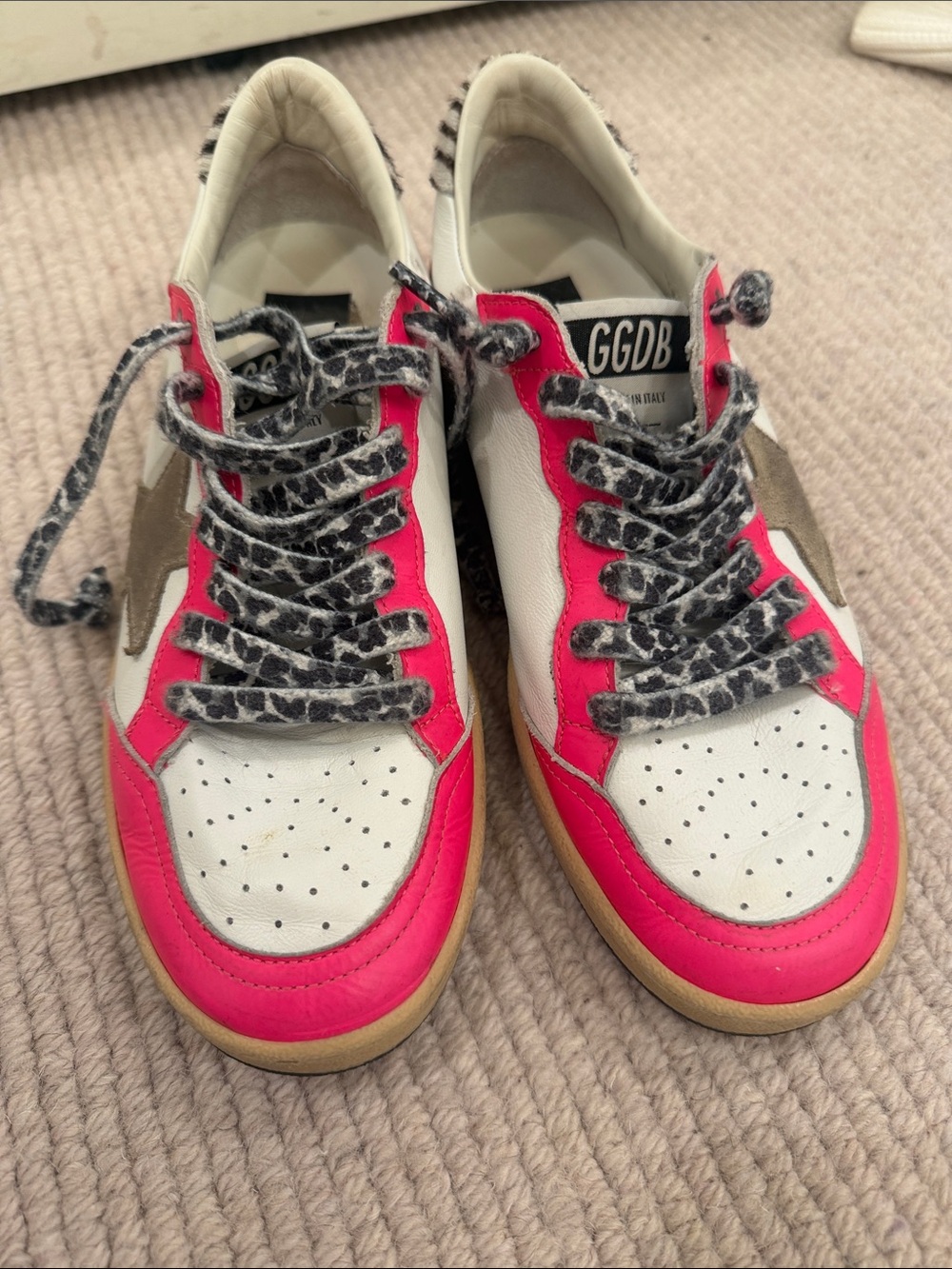 Golden Goose Women's White Sneakers with Hot Pink Trim and Beige Star - Picture 3 of 5